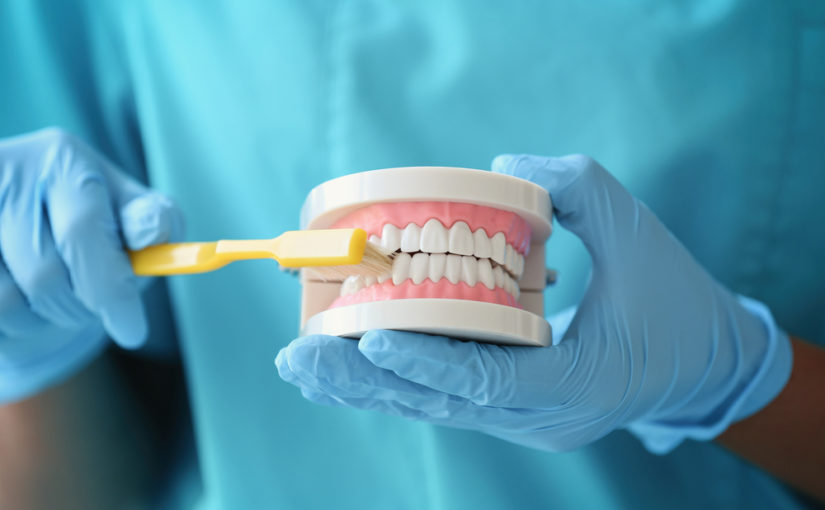 Całościowe leczenie stomatologiczne – odkryj drogę do zdrowych i uroczego uśmiechów.